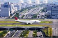 Airplane on the Bridge, Haneda Airport