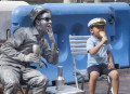 Living Statue in Sydney, Australia