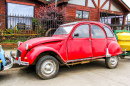 Citroen 2CV in Temuco, Chile