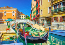 Canal Rio dei Frari in Venice, Italy