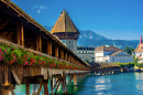 Scenery of the Chapel Bridge, Lucerne, Switzerland